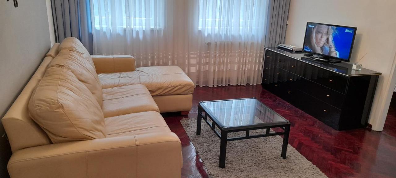 Apartment Dok Beograd Eksteriør billede